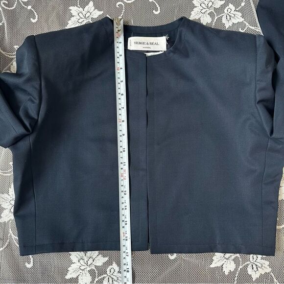 Vintage Givenchy Cropped Open Front Blazer - Picture 10 of 13